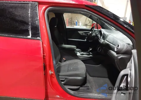 2019 Chevrolet Blazer z USA, uszkodzony, nr VIN 3GNKBBRA3KS664306